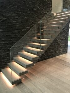 Paradigm stairs cantilever staircase