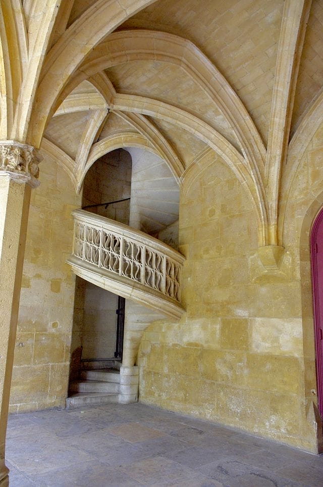 Musee Cluny spiral stairs