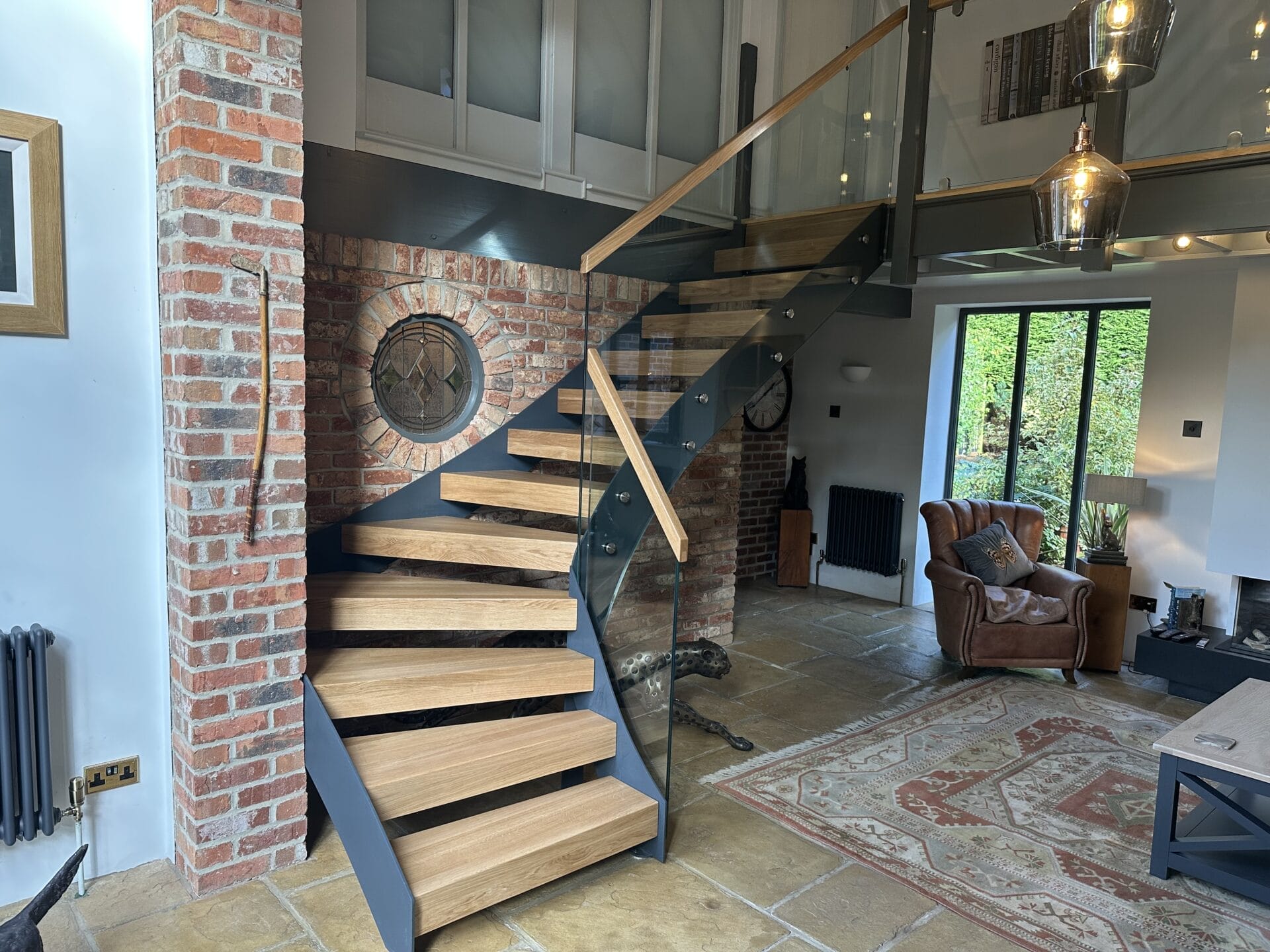 Oak and Anthracite Steel Staircase with Glass Railing